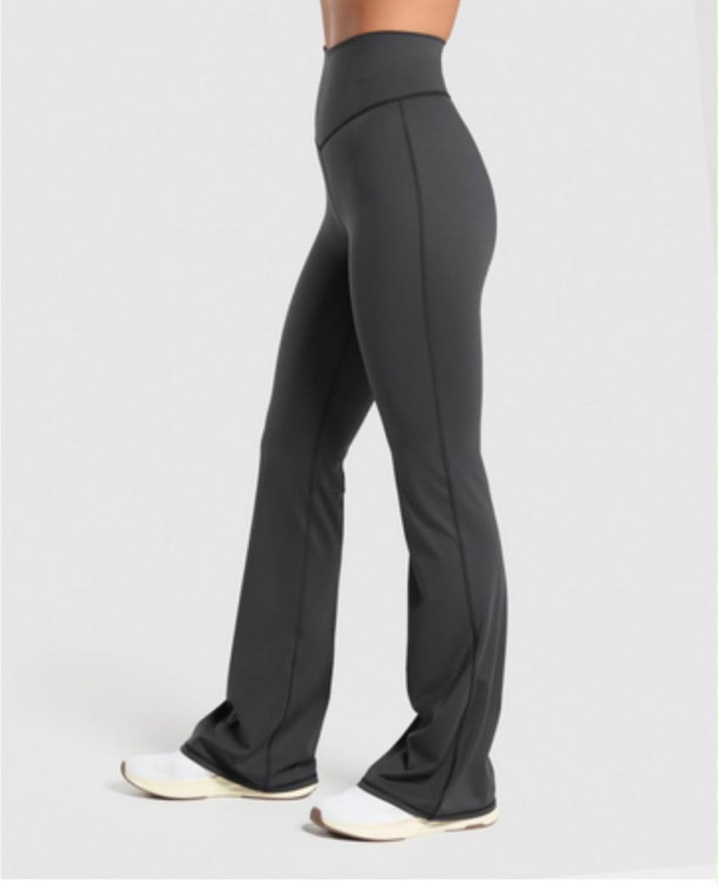 Legging Femme Taille Haute – Coupe Évasée Gainante