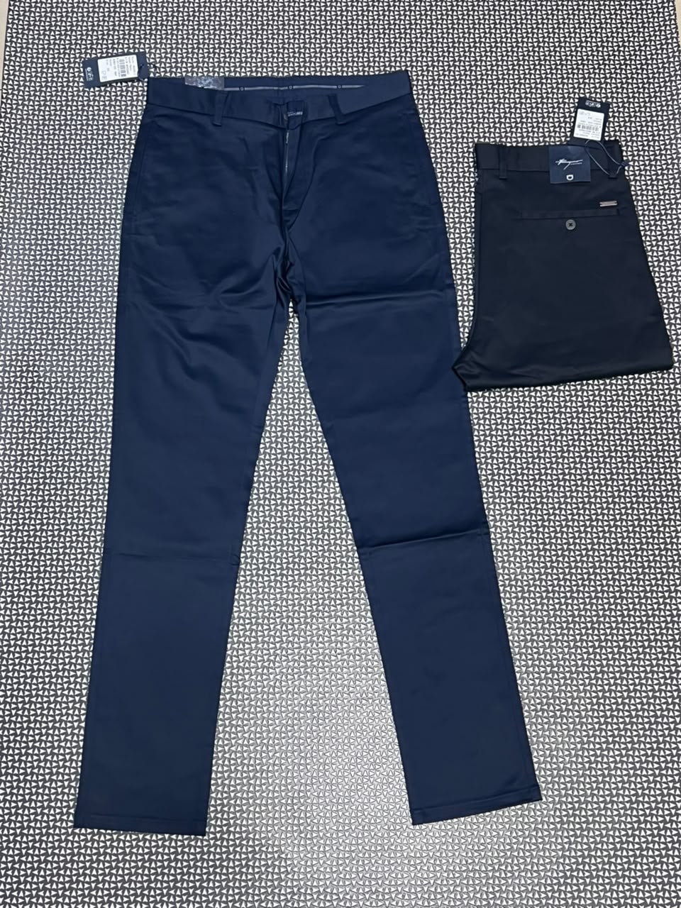 Pantalon Chino Homme Kaki – Coupe Ajustée & Élégante